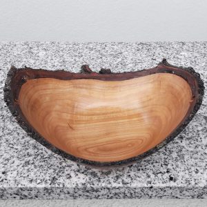 Kleine Schale aus Kirschenholz 17 x 6,5 cm